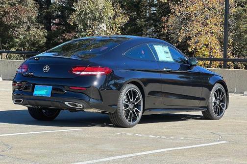 Photo 4 of 27 of 2023 Mercedes-Benz C-Class C 300
