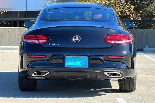 Photo 5 of 27 of 2023 Mercedes-Benz C-Class C 300