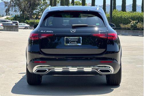 2025 Mercedes-Benz GLC 350e Base