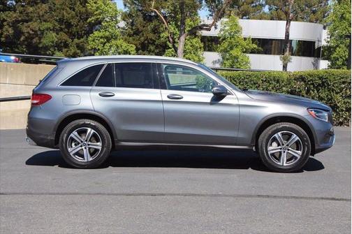 2019 Mercedes-Benz GLC 300 4MATIC