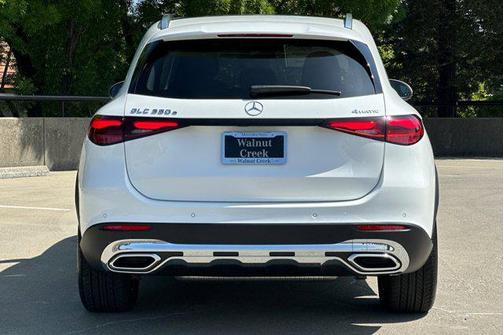 2025 Mercedes-Benz GLC 350e Base