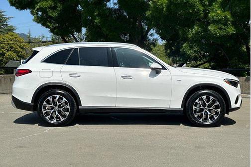 2025 Mercedes-Benz GLC 350e Base