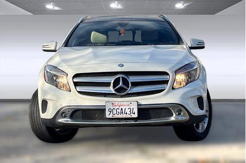 2017 Mercedes-Benz GLA 250 Base