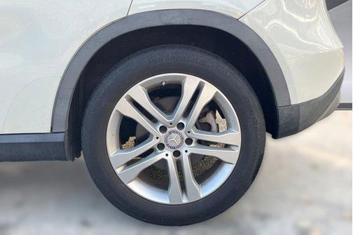 2017 Mercedes-Benz GLA 250 Base