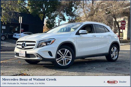 2017 Mercedes-Benz GLA 250 Base
