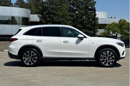 2025 Mercedes-Benz GLC 350e Base