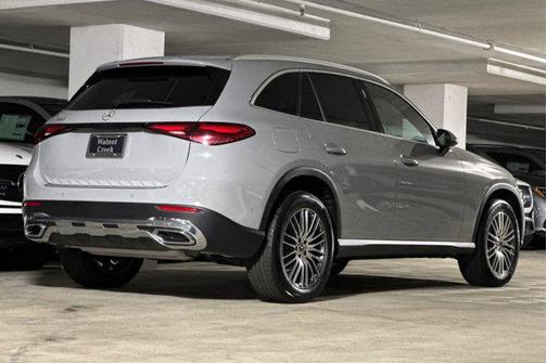 2026 Mercedes-Benz GLC 300 Base