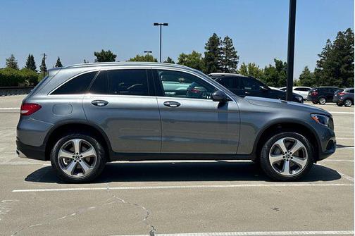 2019 Mercedes-Benz GLC 300 Base