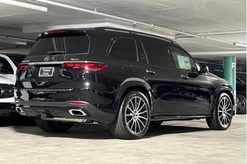 2025 Mercedes-Benz GLS 450 4MATIC