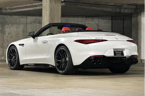 2026 Mercedes-Benz AMG SL 43 Base