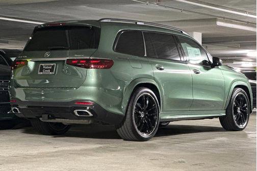 2025 Mercedes-Benz GLS 450 4MATIC