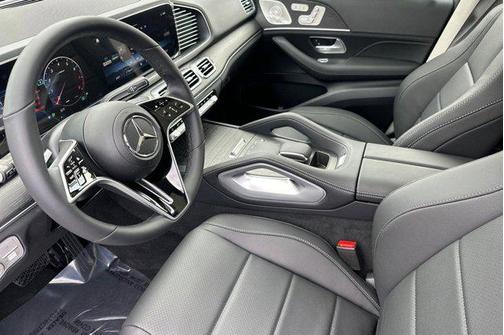 Polar White 2026 Mercedes-Benz GLE 450 4MATIC