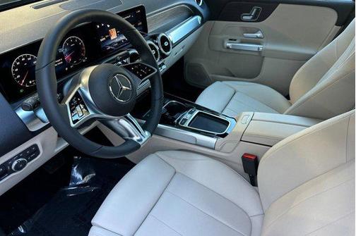 Night Black 2026 Mercedes-Benz GLB 250 Base