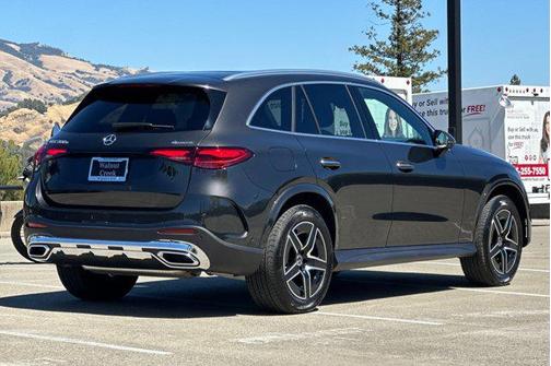2025 Mercedes-Benz GLC 350e Base