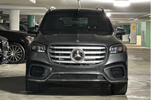 2025 Mercedes-Benz GLS 450 4MATIC
