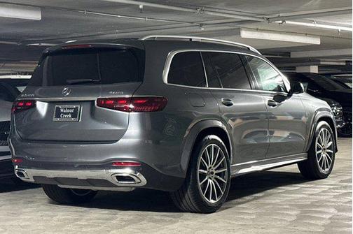 2025 Mercedes-Benz GLS 450 4MATIC