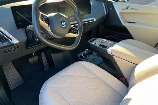 2024 BMW iX xDrive50