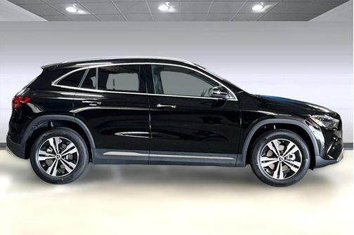 2025 Mercedes-Benz GLA 250 Base