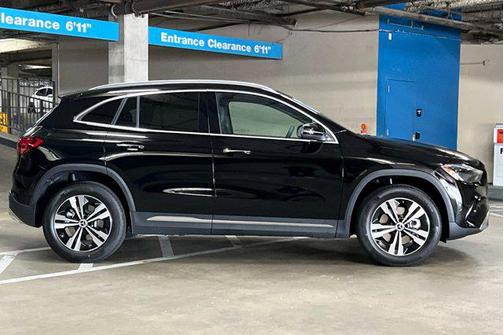 2025 Mercedes-Benz GLA 250 Base
