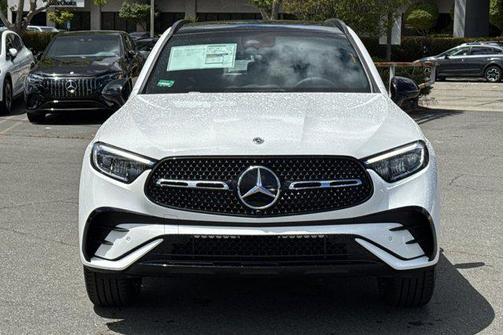 2025 Mercedes-Benz GLC 350e Base