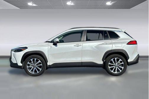 2022 Toyota Corolla Cross XLE