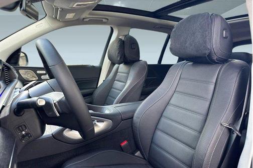 Black 2026 Mercedes-Benz GLE 450 4MATIC
