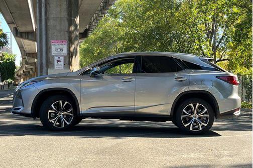 2022 Lexus RX 450h Base