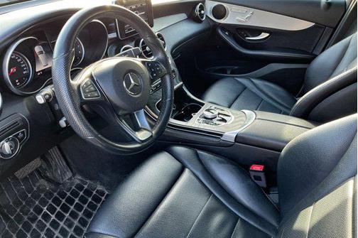 2019 Mercedes-Benz GLC 300 Base