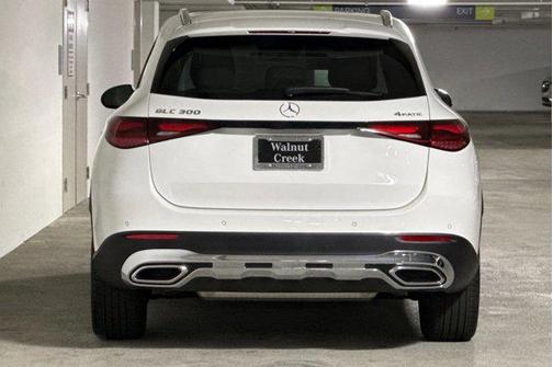 2025 Mercedes-Benz GLC 300 4MATIC