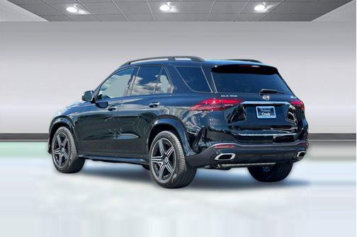 Black 2026 Mercedes-Benz GLE 450 4MATIC