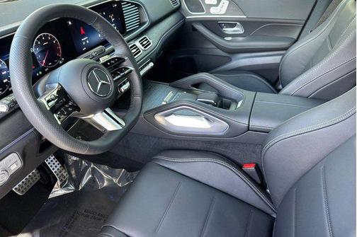 Black 2026 Mercedes-Benz GLE 450 4MATIC