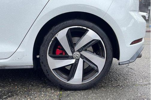 2019 Volkswagen Golf GTI 2.0T S 4-Door