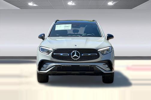 MANUFAKTUR Alpine Grey 2026 Mercedes-Benz GLC 300 4MATIC