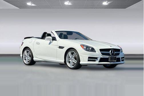 Polar White 2015 Mercedes-Benz SLK-Class SLK 250