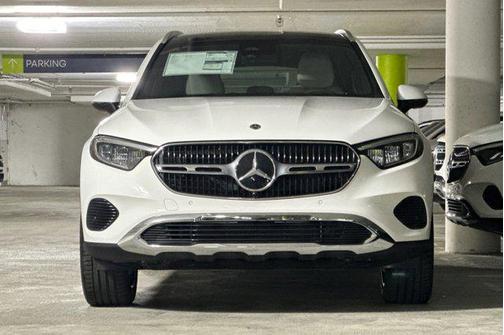 2025 Mercedes-Benz GLC 300 4MATIC