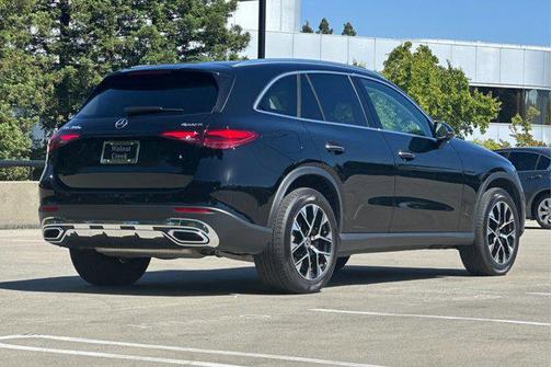 2025 Mercedes-Benz GLC 350e Base