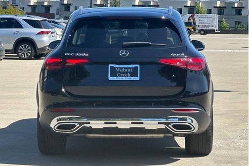 2025 Mercedes-Benz GLC 350e Base