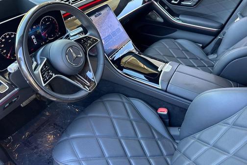 Obsidian Black Metallic 2026 Mercedes-Benz Maybach S 680 Maybach S 680