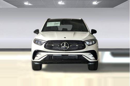 Polar White 2026 Mercedes-Benz GLC 300 4MATIC