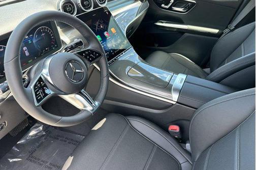 2025 Mercedes-Benz GLC 350e Base