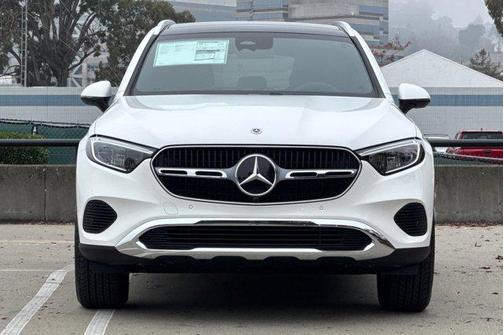 2026 Mercedes-Benz GLC 300 4MATIC