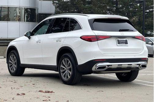 2026 Mercedes-Benz GLC 300 4MATIC