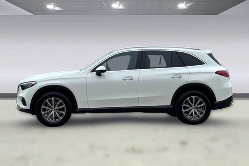Polar White 2026 Mercedes-Benz GLC 300 4MATIC