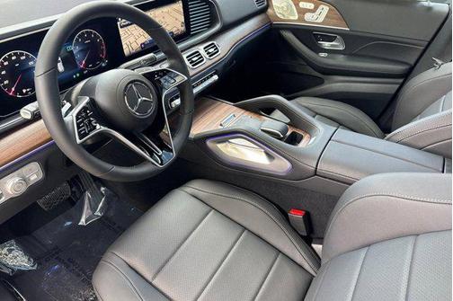 Polar White 2026 Mercedes-Benz GLE 450 4MATIC