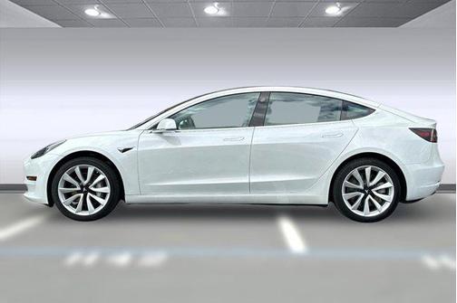2020 Tesla Model 3 Standard Range Plus