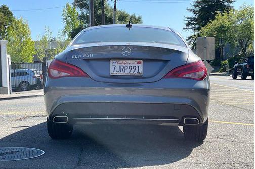 2014 Mercedes-Benz CLA-Class Base
