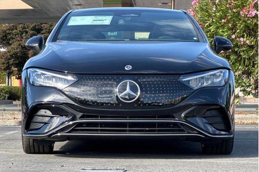 2026 Mercedes-Benz EQE 320 320