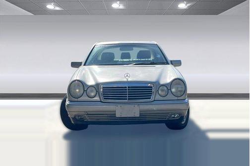 Gold 1999 Mercedes-Benz E-Class 4dr Sdn 4.3L