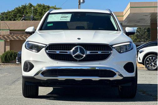 2025 Mercedes-Benz GLC 350e Base