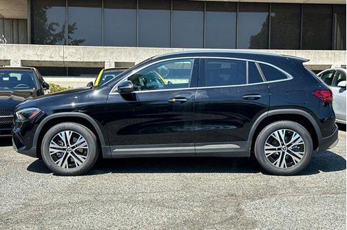 2025 Mercedes-Benz GLA 250 4MATIC